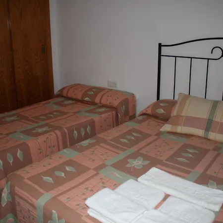 Hostal Torre de Guzmán-3